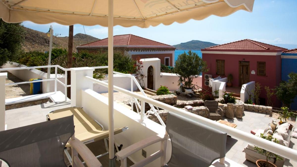 Chic & Modern Apartments With Swim Access Chalki Town Buitenkant foto